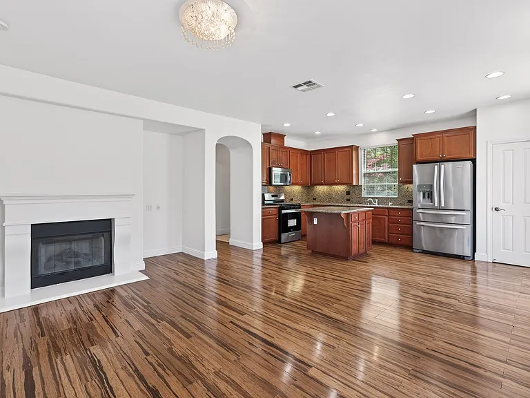 3107 Browntail Way — Photo 6