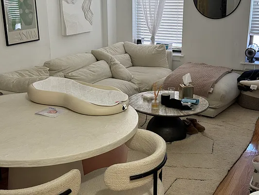 Rented by Joe Gotham LTD | media 1