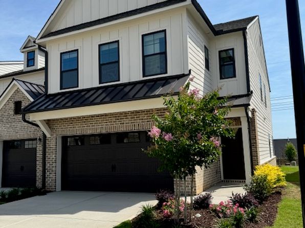 9 S Daffodil Fields Dr