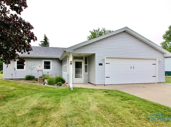 703 Taylor St, Delta, OH 43515