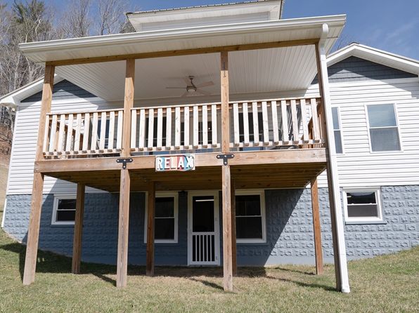 11 Overdale Ln, Troutdale, VA 24378