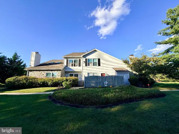 4 Cinnamon Rd, Thorofare, NJ 08086