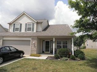 8292 Robinwood Ter, Macedonia, OH 44056