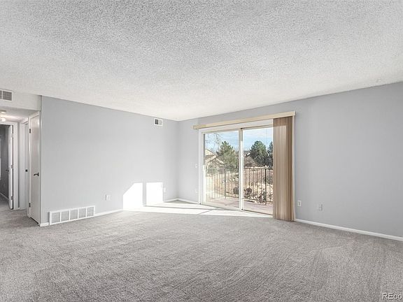 4th image of 12156 Melody Drive #201