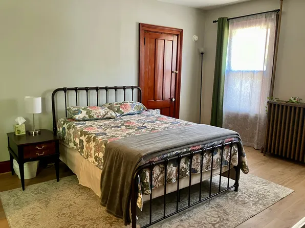 (undisclosed Address), Schenectady, NY 12305