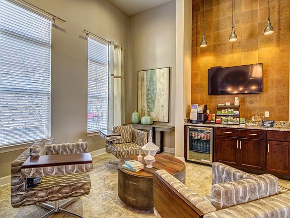 4th image of 1001 Providence Pkwy #8210