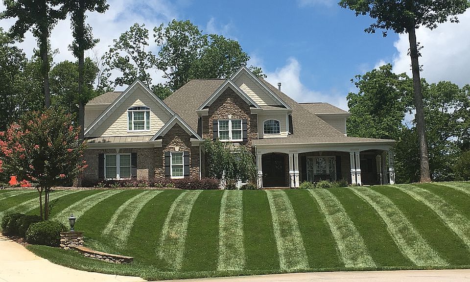 1st image of 1628 Wildhurst Ln
