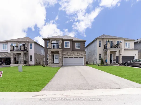184 Bethune Ave, Welland, ON L3B 0H6