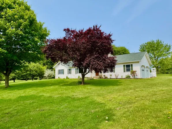 11333 Campbell Rd, Mount Vernon, OH 43050