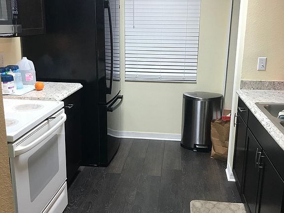 5th image of 1604 Fluorshire Dr