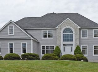 2 Mountain View Dr, Andover, NJ 07821