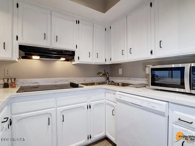 629 O St #102 — Photo 5