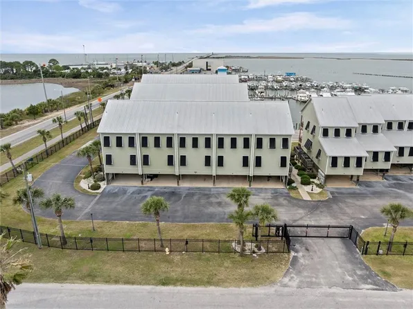 610 Lemoyne Dr #D, Dauphin Island, AL 36528