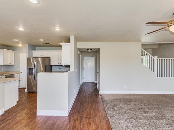 4th image of 10320 E Emelita Ave