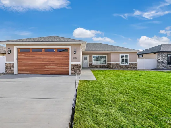 1355 Zephlyn St, Twin Falls, ID 83301
