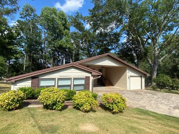 148 Overlook Dr, Martin, GA 30557