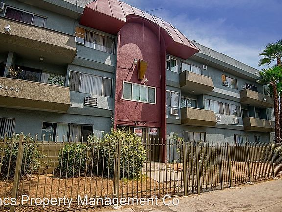 2nd image of 8140 Langdon Ave APT 02
