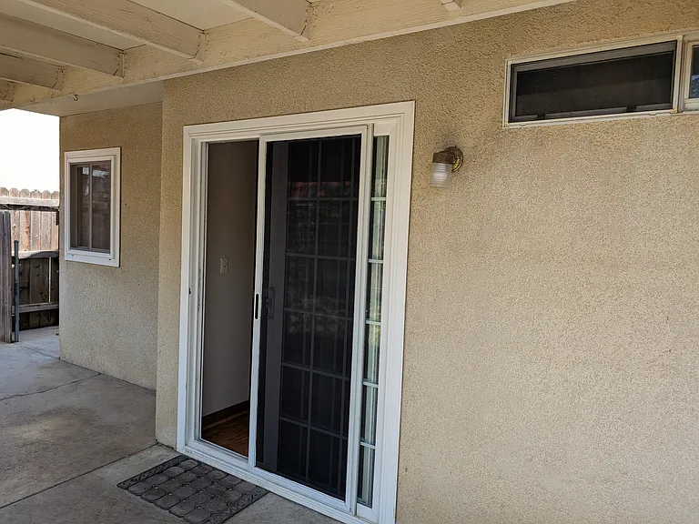 3524 E Roosevelt Ave — Photo 17