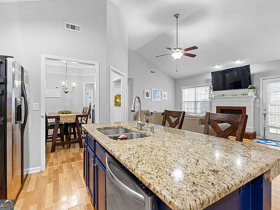 2nd image of 50 Stony Oak Dr