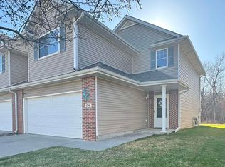 1746 N 176th Plz, Omaha, NE 68118