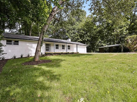 3rd image of 3924 Jane Marie Ln