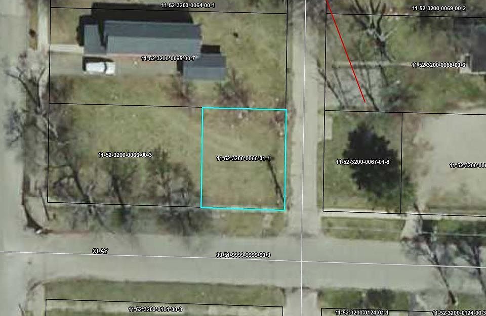 2nd image of 407 Clay St