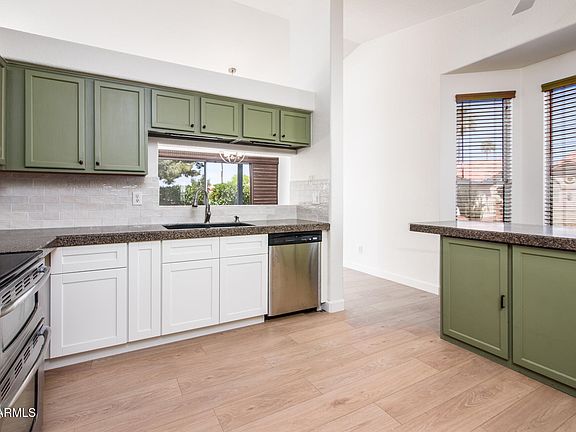 3rd image of 1642 E PALM BEACH Drive