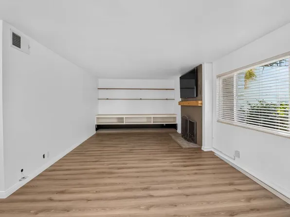 806 E 4th Ave, Escondido, CA