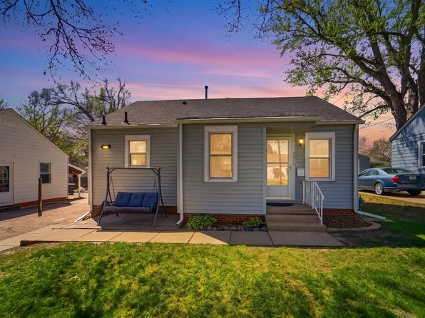 3914 E 8th St, Des Moines, IA 50316