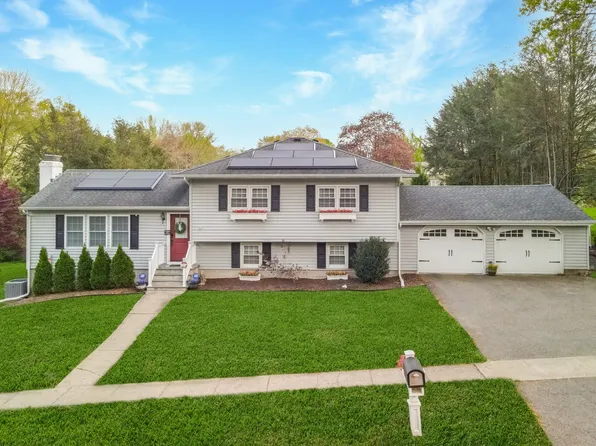 55 Cherry Hill Road, Stratford, CT 06614