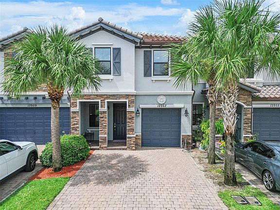 2nd image of 12957 Anthorne Lane
