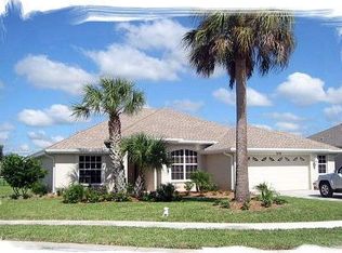 7036 Park Cir, North Port, FL 34287