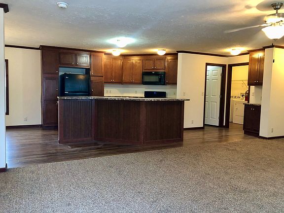 2nd image of 29080 Meadowlark Blvd #36