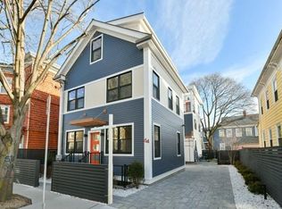 64 Pearl St, Cambridge, MA 02139