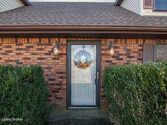 2nd image of 115 Paula Ct