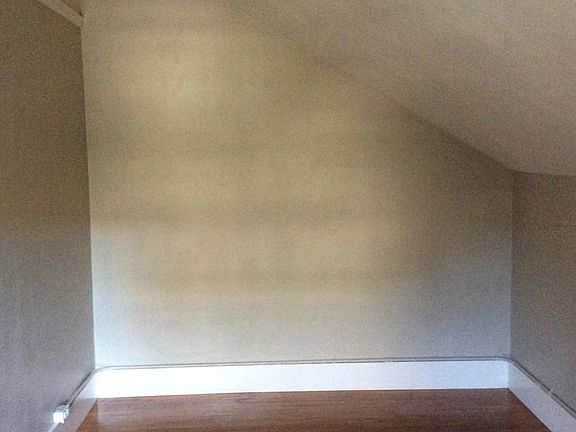 Guest room facing south