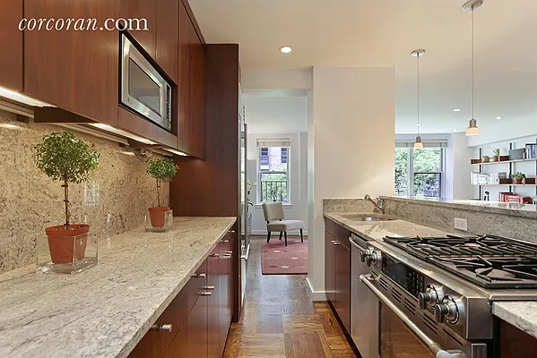 Sold by Corcoran | media 14