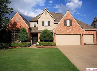 10206 S Hudson Pl, Tulsa, OK 74137