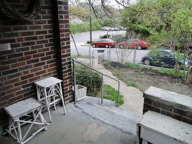 628 Probasco St — Photo 16
