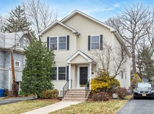 384 Park Ave FLOOR 1, Rutherford, NJ 07070