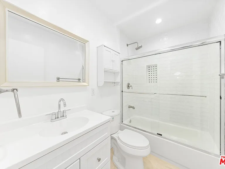 646 Tularosa Dr #4 — Photo 28