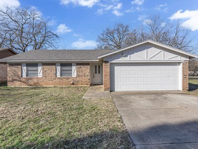 457 Michael Blvd, Hurst, TX, 76053