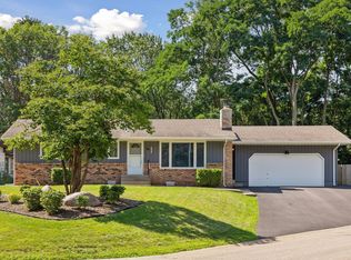 534 Fairfield Dr NW, New Brighton, MN 55112