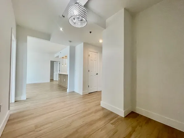 2101 City Place image 23 of 37