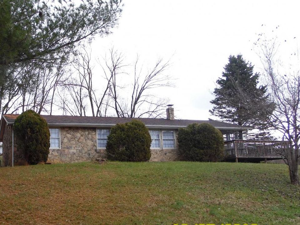 1st image of 284 Hillside Dr