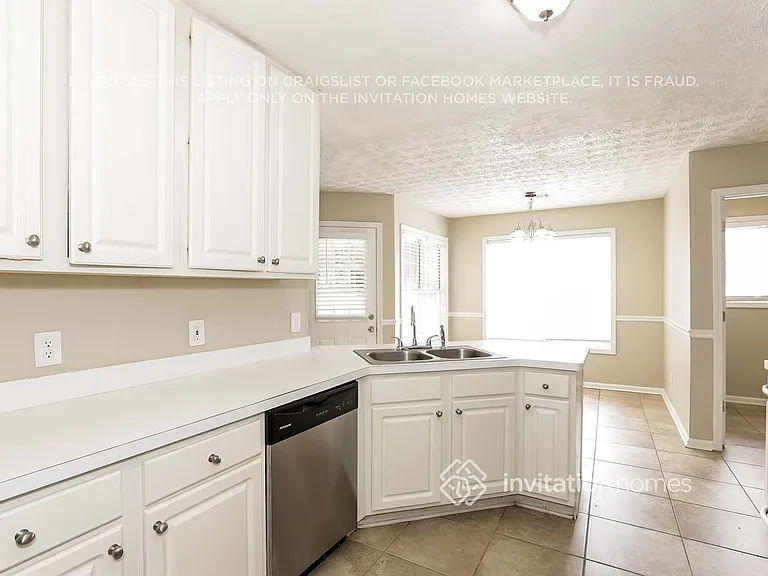 3990 Piper Glen Dr — Photo 8