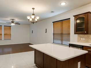 506 Poplar Vista Ln, Arlington, TX 76002