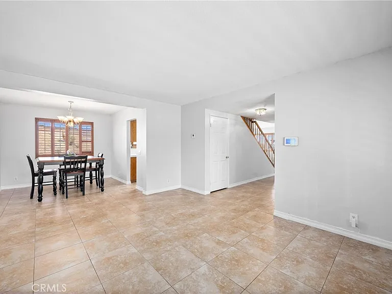 10703 Valley Dr — Photo 9
