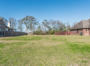 209 Talon Rd, Youngsville, LA 70592
