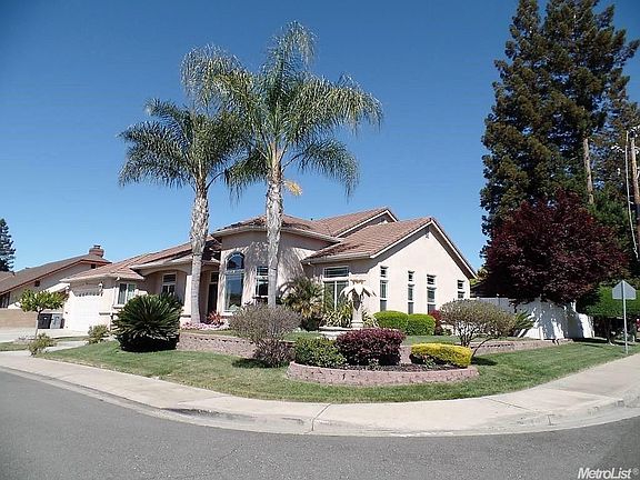 2nd image of 2325 Rivergate Dr